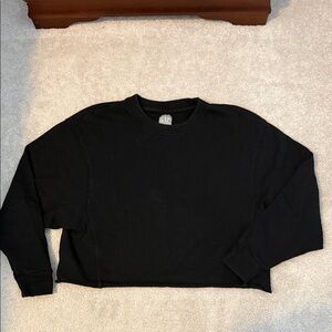 GAP M black cropped oversized sweatshirt